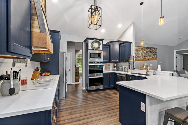 21516 Weiss Trl, House other with 4 bedrooms, 4 bathrooms and 3 parking in Marengo IL | Image 14