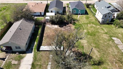 740 V E Washington St, Lake Charles, LA, 70601-4546 | Card Image