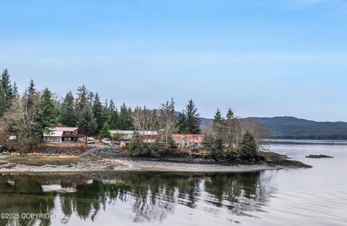 695 Sunset Dr, Ketchikan, AK, 99901-9151 | Card Image