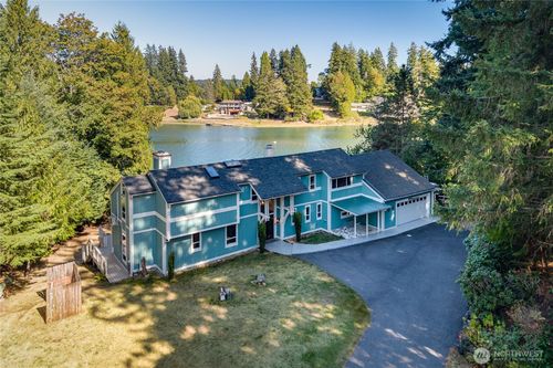 15678 Virginia Loop Road Ne, Poulsbo, WA, 98370 | Card Image