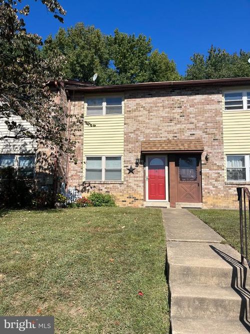 208 Cobble Creek Curv, Newark, DE, 19702-2417 | Card Image