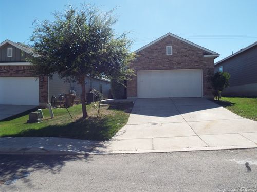4937 Hallies Gdn, Saint Hedwig, TX, 78152-0137 | Card Image