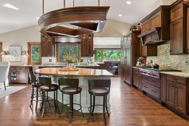 1405 W Farm Rd, House other with 5 bedrooms, 5 bathrooms and null parking in Chaska MN | Image 26