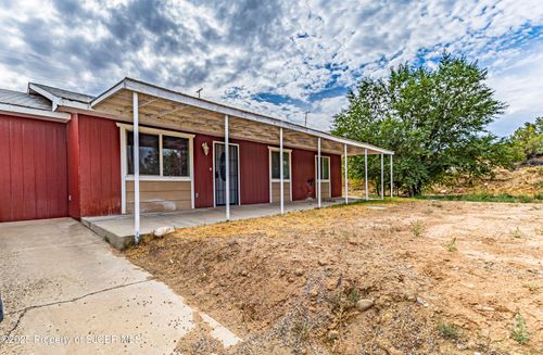 8 Road 3461, Flora Vista, NM, 87415-9666 | Card Image
