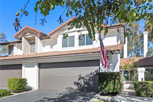 24 Shadow Hill Ln, Laguna Hills, CA, 92653-6065 | Card Image