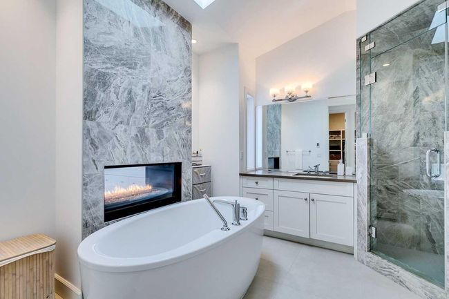 18 27 Avenue Sw, House other with 4 bedrooms, 4 bathrooms and 2 parking in Calgary AB | Image 36