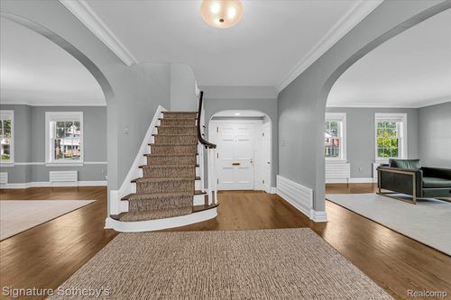 1211 Willow Ln, Birmingham, MI, 48009-4837 | Card Image