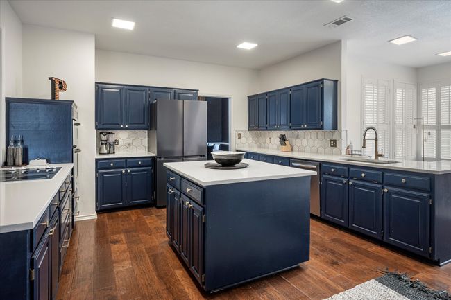 2301 Colleen Ct, House other with 4 bedrooms, 3 bathrooms and null parking in Carrollton TX | Image 14