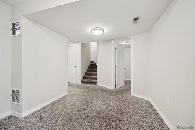993 S Fairplay St, Townhouse with 4 bedrooms, 4 bathrooms and 2 parking in Aurora CO | Image 35