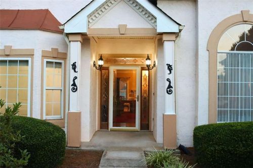 55 Cindy Cir, Covington, GA, 30016-1711 | Card Image