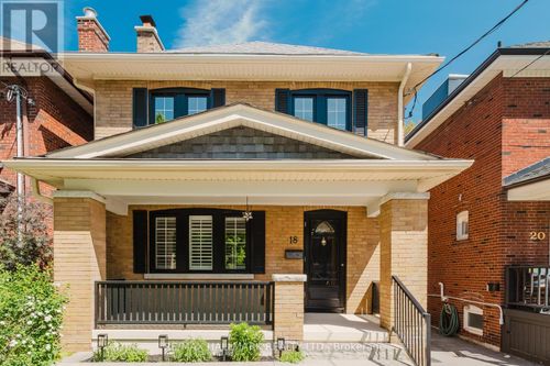 18 Glen Stewart Avenue, Toronto (The Beaches), ON, M4E1P7 | Card Image