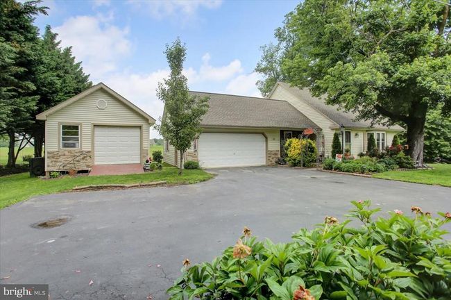 50 Valleyview Dr, House other with 2 bedrooms, 2 bathrooms and null parking in LITTLESTOWN PA | Image 4
