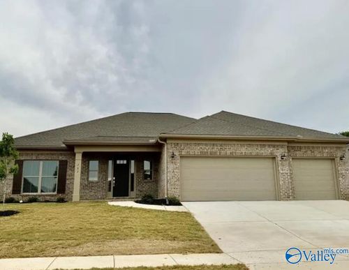 207 John Clift Cir, Madison, AL, 35757-6437 | Card Image