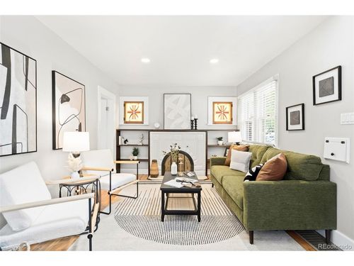 1931 S Washington St, Denver, CO, 80210-4044 | Card Image