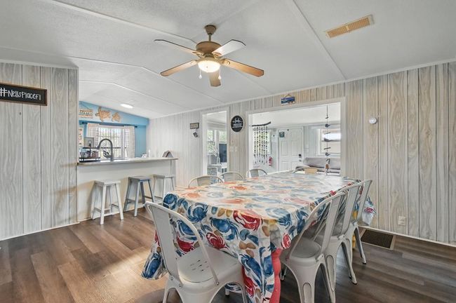 112 8 Th St E, House other with 4 bedrooms, 3 bathrooms and 1 parking in STEINHATCHEE FL | Image 24