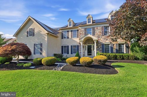 1692 Powderhorn Dr, Newtown, PA, 18940-9432 | Card Image
