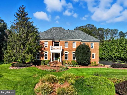 3014 Apple Brook Ln, Oakton, VA, 22124-1842 | Card Image
