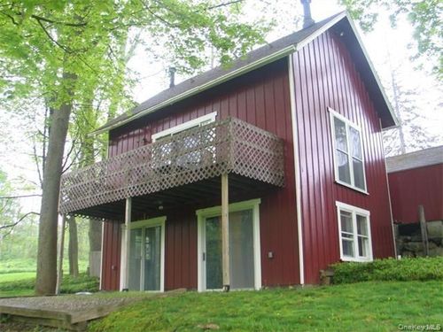 703 Croton Lake Rd, Mount Kisco, NY, 10549-4229 | Card Image