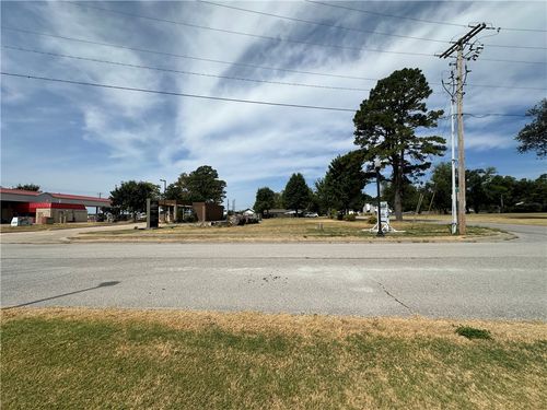 3510 Se L St, Bentonville, AR, 72712-3707 | Card Image