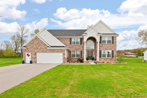 4563 Kelsey Ave, Adrian, MI, 49221-3886 | Card Image