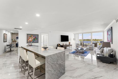 apt-714-2295 S Ocean Blvd, Palm Beach, FL, 33480-5388 | Card Image