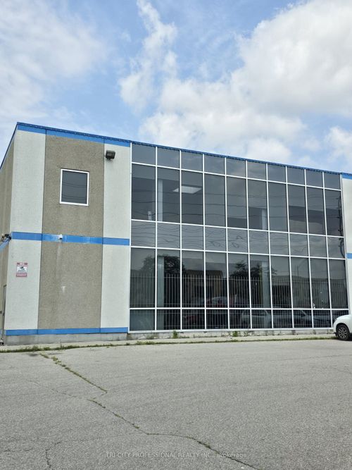 2975 Drew Rd, Mississauga, ON, L4T0A1 | Card Image