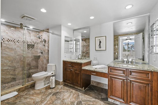 APT-112 - 2780 S Ocean Blvd, Condo with 2 bedrooms, 2 bathrooms and null parking in Palm Beach FL | Image 17