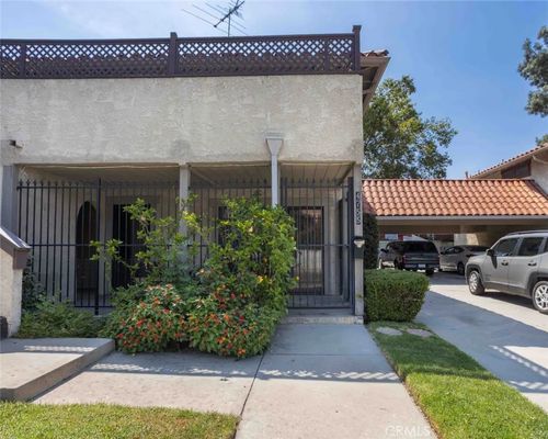 4757 Orion Ave, Sherman Oaks, CA, 91403-1027 | Card Image