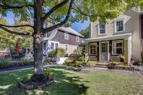 13 Reading Ter, Fair Lawn, NJ, 07410-3315 | Card Image