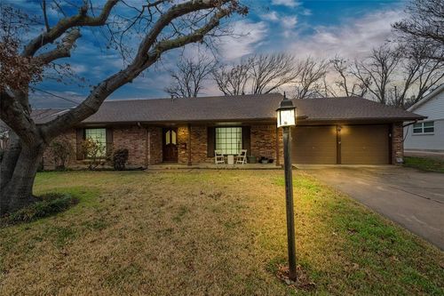 6016 Wormar Avenue, Fort Worth, TX, 76133 | Card Image