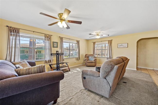 1571 Yaupon Cove Dr, House other with 4 bedrooms, 2 bathrooms and 2 parking in Onalaska TX | Image 9