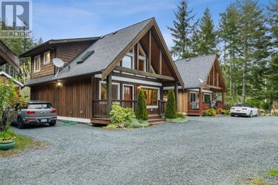 3818 Trailhead Dr, House other with 3 bedrooms, 2 bathrooms and 1 parking in Jordan River BC | Image 2