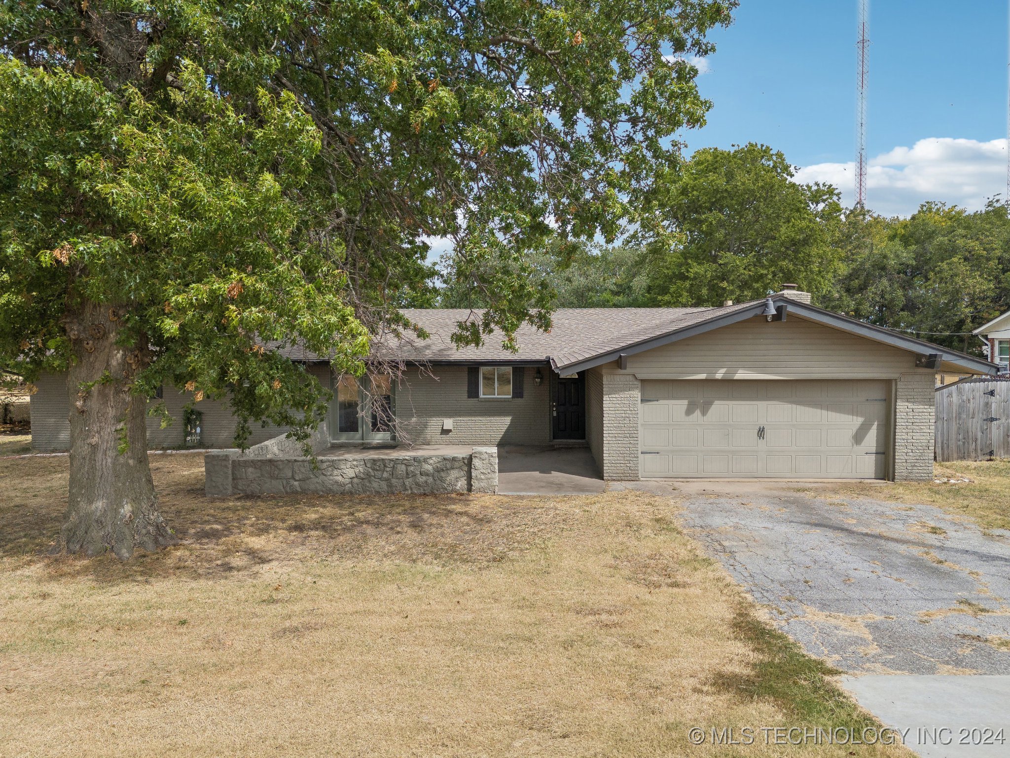 13th St, Tulsa, OK 74108