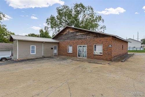 501 Lewis St, Park Hills, MO, 63601-2430 | Card Image