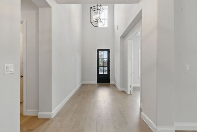 2205 Sandrellan St, House other with 4 bedrooms, 4 bathrooms and null parking in Aledo TX | Image 8