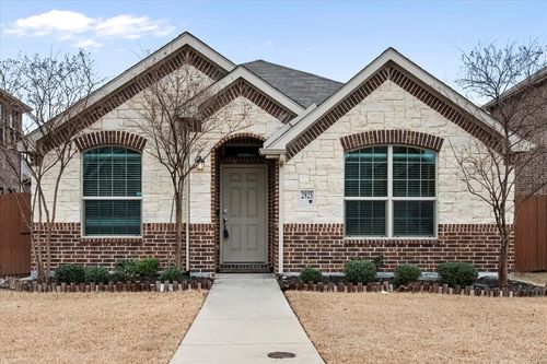 2925 Montrose Trl, Forney, TX, 75126-2530 | Card Image