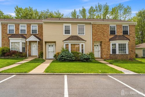 88 Wilshire Ct, Old Bridge, NJ, 08857-3220 | Card Image