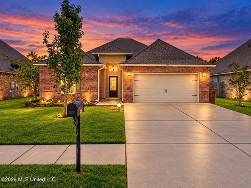 13347 Hilliard St, D'Iberville, MS, 39540-5507 | Card Image