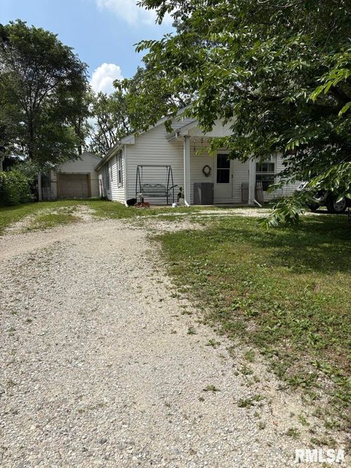 524 Dempsey St, Creve Coeur, IL, 61610-4156 | Card Image
