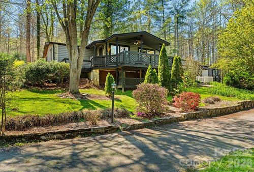 19 Timbers Edge Ln, Fairview, NC, 28730-9770 | Card Image