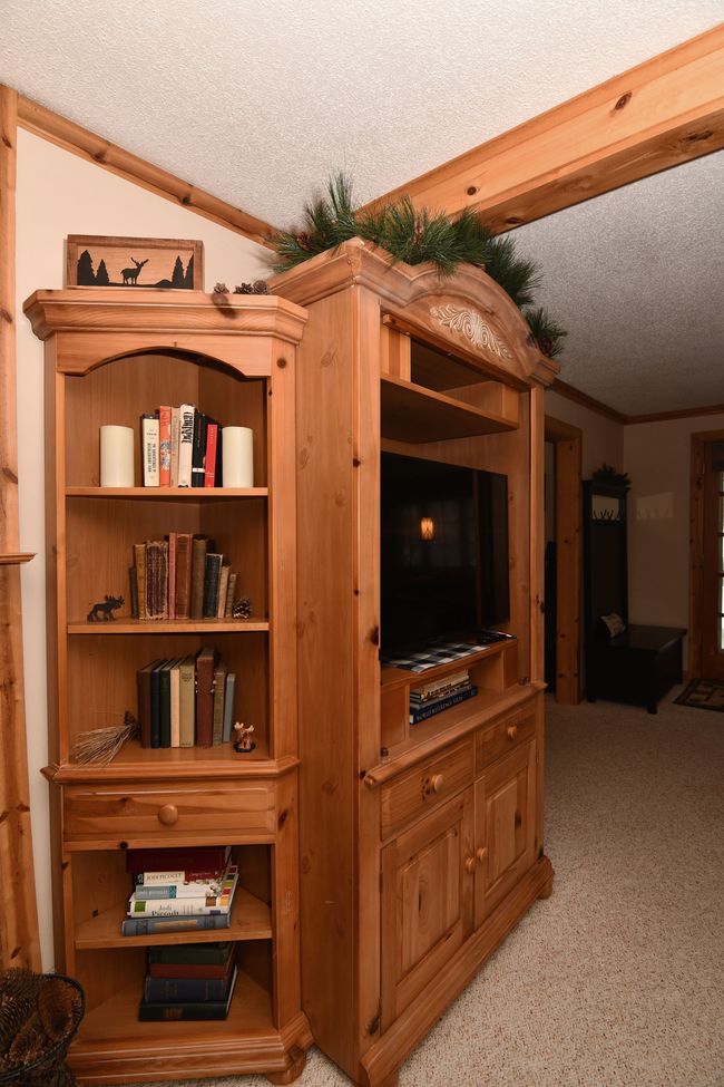 Pier 1 Furnishings | Image 19