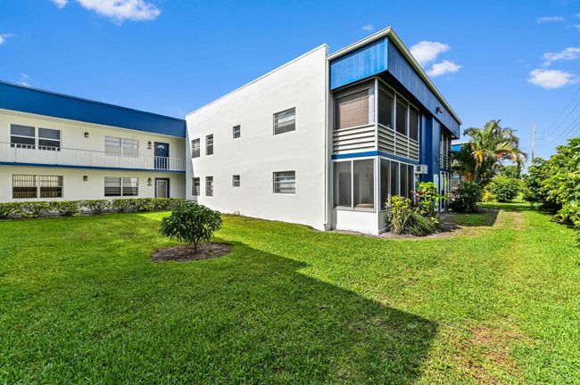 498 Normandy K, Condo with 2 bedrooms, 2 bathrooms and null parking in Delray Beach FL | Image 21