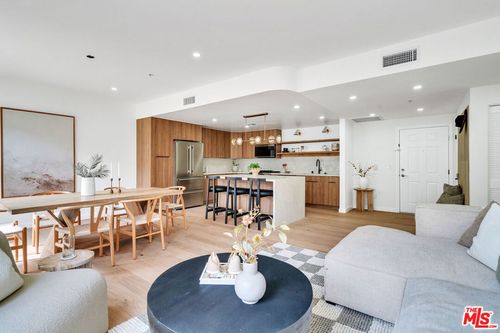 apt-207-13200 Pacific Promenade, Playa Vista, CA, 90094-2152 | Card Image