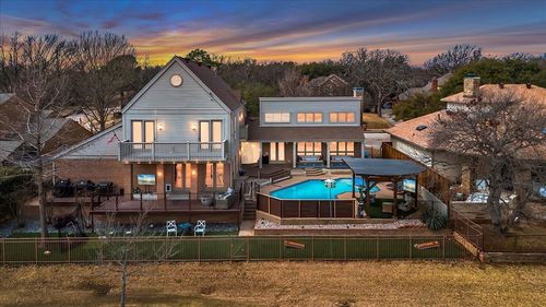 1426 Hidden Oaks Cir, Corinth, TX, 76210-2823 | Card Image