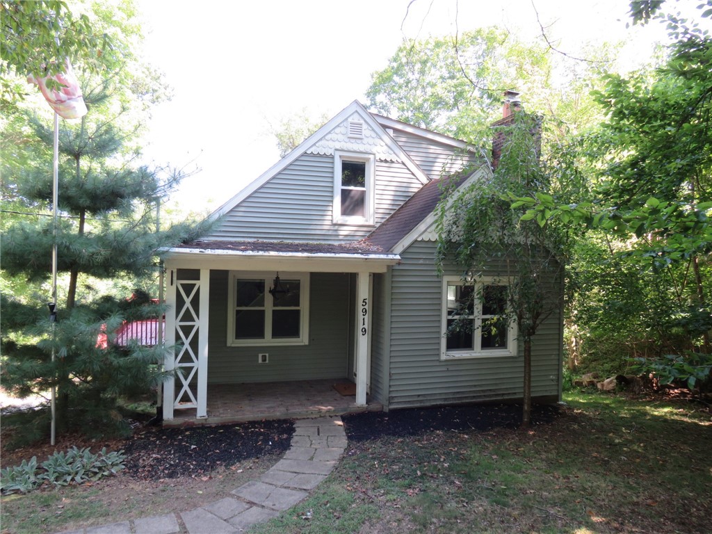 Kings School Rd, Bethel Park, PA 15102