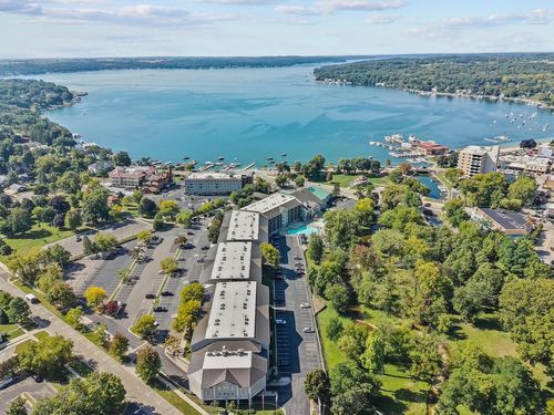 150-111 Center Street, Lake Geneva, WI, 53147 | Card Image