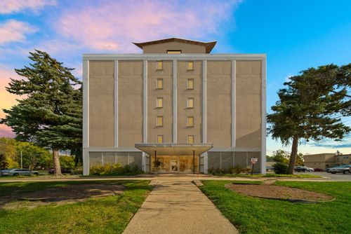 unit-5c-5975 N Odell Ave, Chicago, IL, 60631-2360 | Card Image