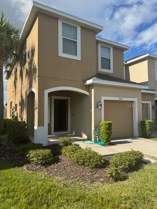 7079 Woodchase Glen Dr, RIVERVIEW, FL, 33578-8401 | Card Image