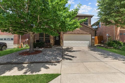 3741 Redwood Creek Ln, Fort Worth, TX, 76137-7062 | Card Image