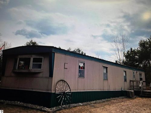 4151 Fraser Rd, Glennie, MI, 48737-9320 | Card Image